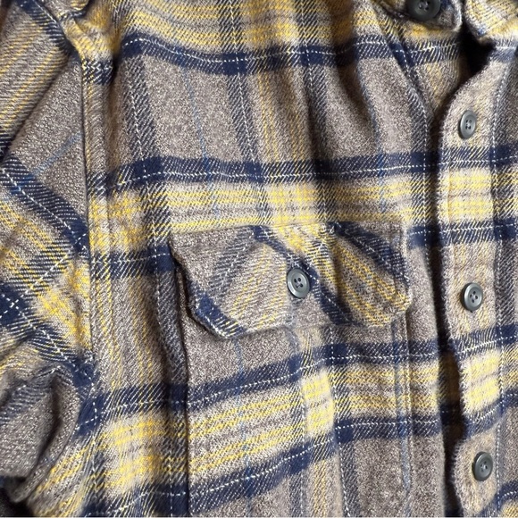 Patagonia Organic Cotton Plaid Shirt - Gray and Yellow Mens Size Small GUC - Picture 5 of 6